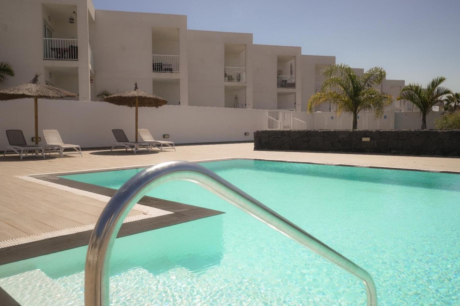 Precioso Apartamento En Complejo Con Piscina Costa Teguise Exterior photo