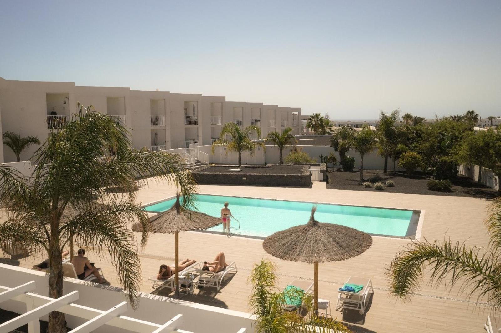 Precioso Apartamento En Complejo Con Piscina Costa Teguise Exterior photo